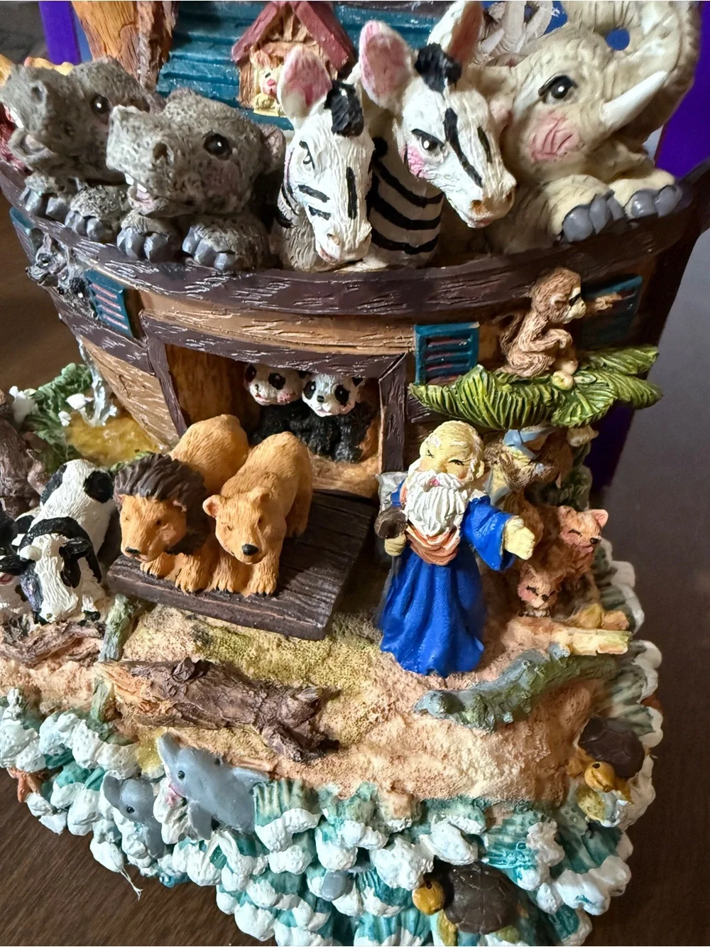 Classic Treasures Animated & Musical Noah's Ark Plays What The World Needs now